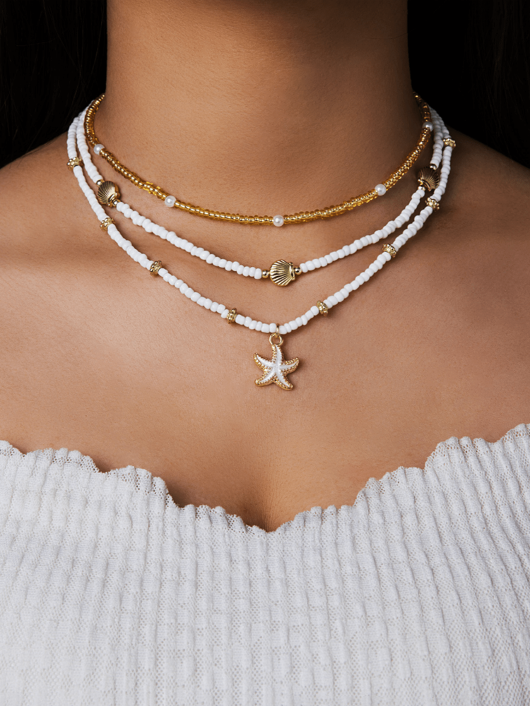 Beachy Metal Anklet Set with Starfish & Shell Beads for Women, Glass Summer Accessories – Ideal for gifting, travel accessories, romantic occasions, casual style, or everyday use with elegant minimalist charm.