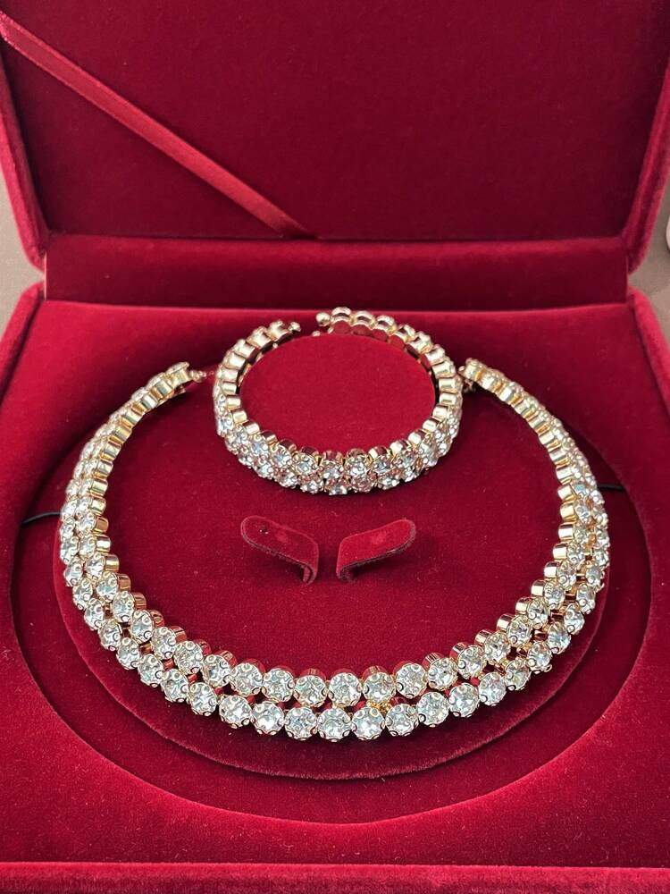 3pcs Bling Rhinestone Jewelry Set for Women – Multi-Layer Necklace, Earrings, Bracelet, and Choker Set, Perfect Bridal Wedding Accessory and Elegant Gift for Brides, Parties, and Special Occasions
