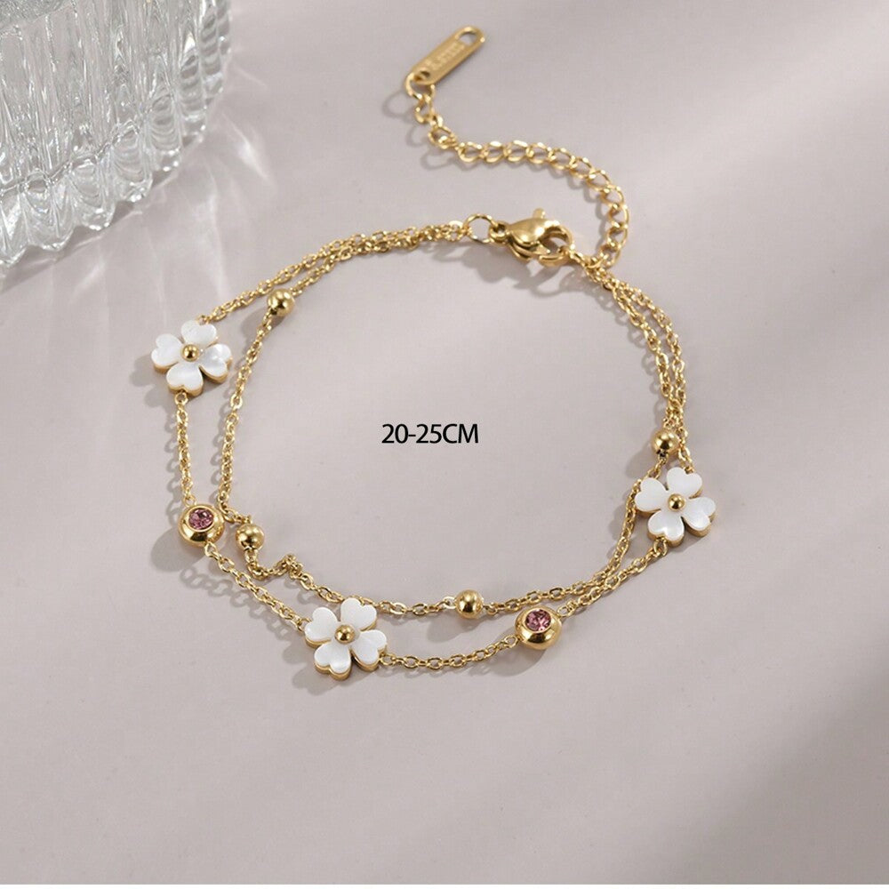 Four Leaf Flower and Natural Seashell Stainless Steel Anklet for Women – Elegant Beachwear Jewelry, Perfect for Summer Outfits, Valentine’s Day, Mother’s Day, and Thoughtful Gifts for Mom or Her