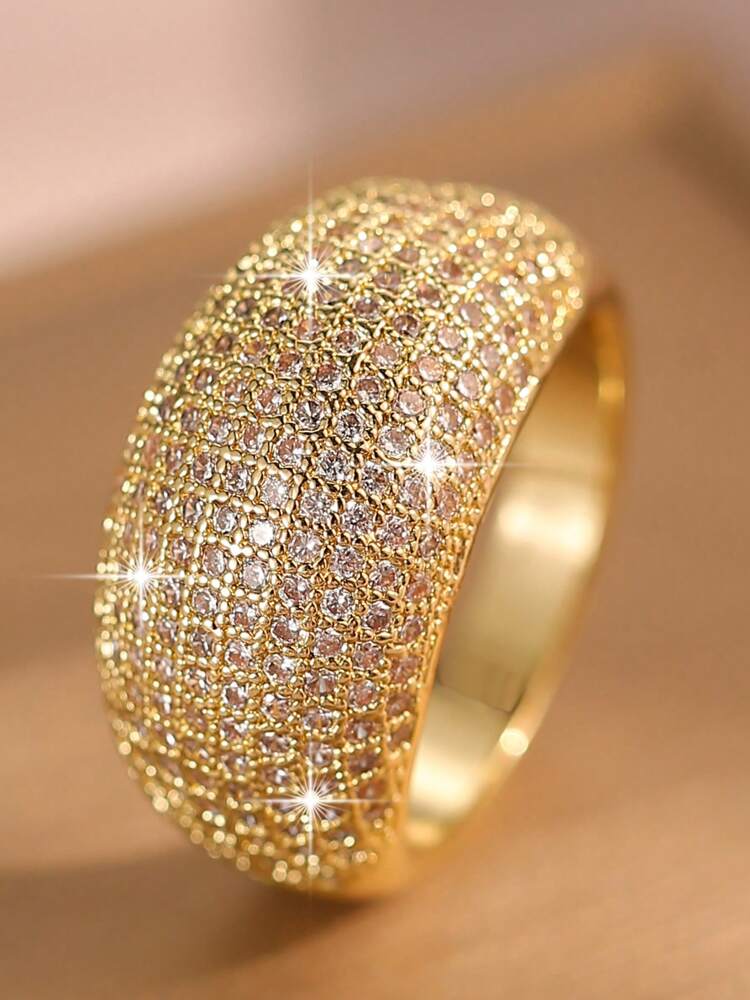 INS Style Luxury Big Oval Zirconia Ring for Women – Elegant Statement Jewelry for Engagements, Weddings, and Special Occasions, Perfect Sparkling Accessory to Pair with Formal Dresses and Evening Looks