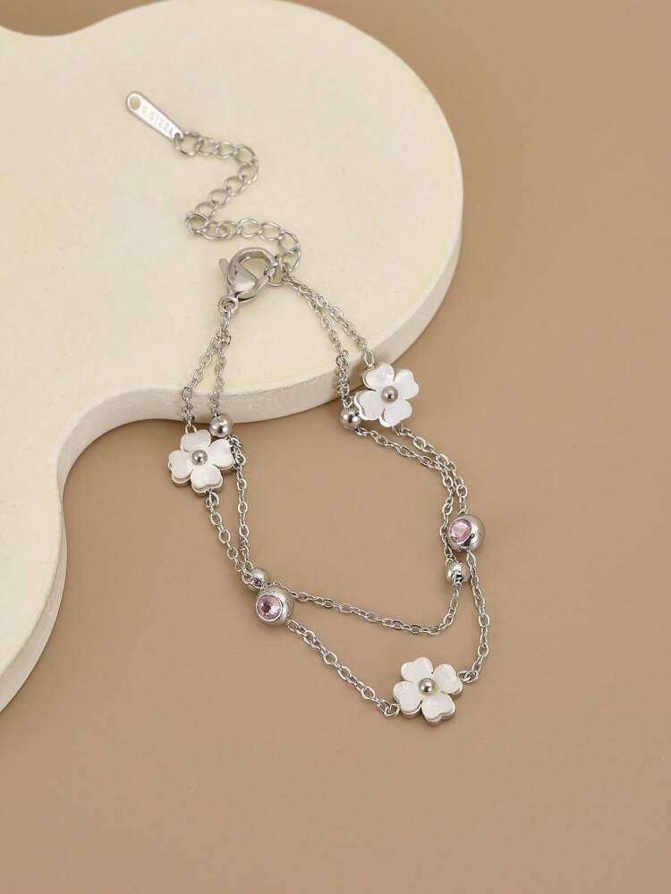 Four Leaf Flower and Natural Seashell Stainless Steel Anklet for Women – Elegant Beachwear Jewelry, Perfect for Summer Outfits, Valentine’s Day, Mother’s Day, and Thoughtful Gifts for Mom or Her